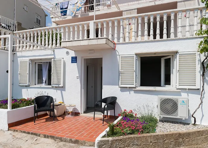 Apartment Semi